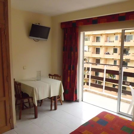 Apartamentos Park Plaza بويرتو ذي لا كروز المظهر الخارجي الصورة